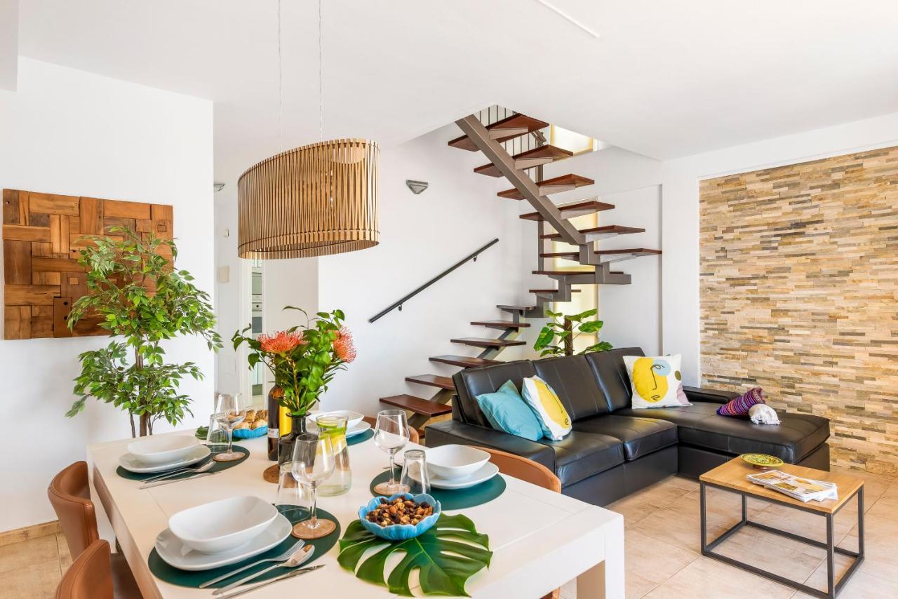 Beachfront Triplex With Swimming Pool & Parking Radazul エクステリア 写真